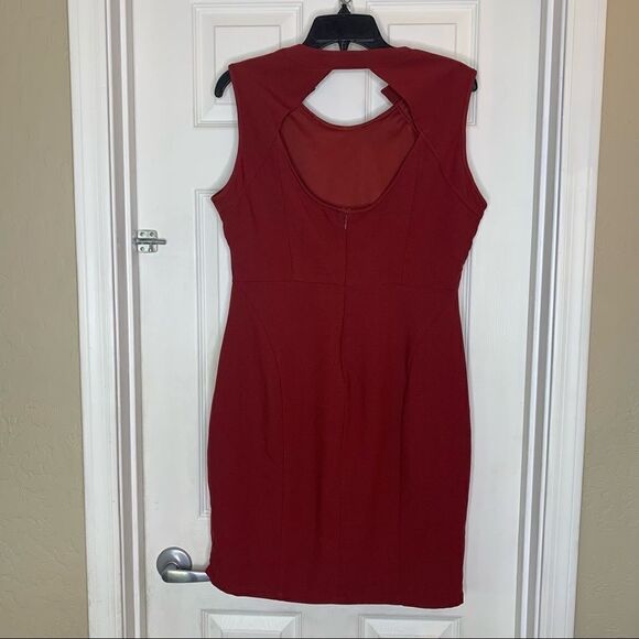 Kardashian Kollection Neck Pleating Dress Size XL Wine Colored - Picture 7 of 9
